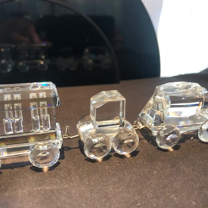 スワロフスキー クリスタル 置物 列車セット ミラー付　箱有り スワロフスキー クリスタル 置物 列車セット ミラー付 箱有り